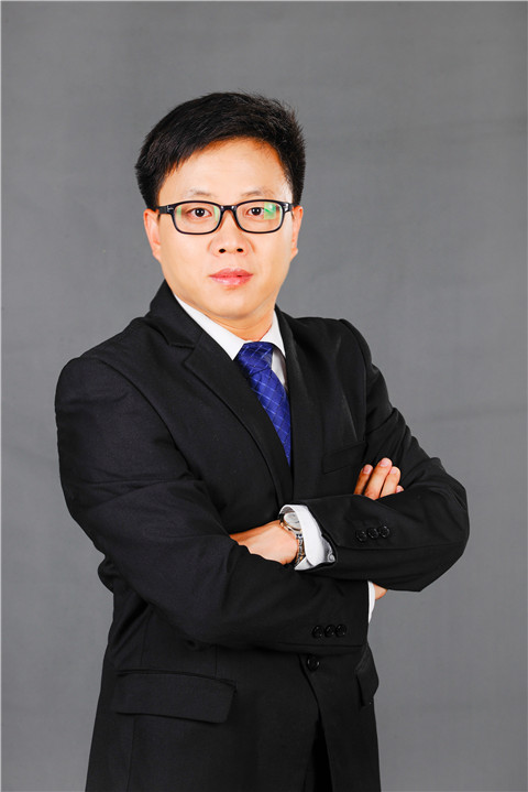 張培堯律師